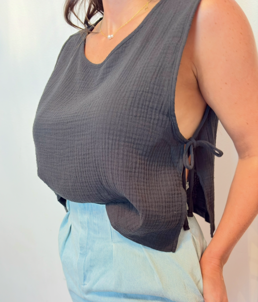 Gauze Tie Sleeveless Top